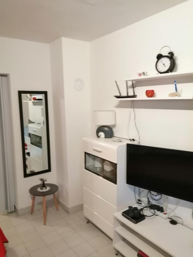 Apartment Rojal Mali Lošinj Eksteriør billede